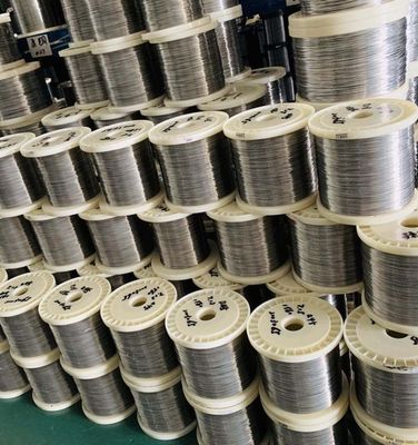 Bon prix Fil résistif CuNi 70/30 GOST 17202-70 Conductivité stable pour capteur résistif en ligne