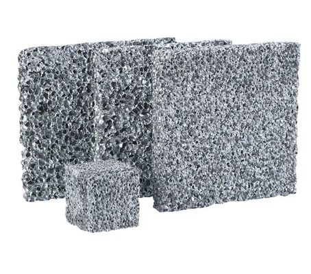 Bon prix Panneau isolant en mousse d'aluminium, tôle acoustique à cellule fermée pour bâtiments en ligne