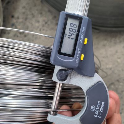Bon prix Fil de ressort Hastelloy C22 fil d'alliage à base de nickel avec ASTM B574 DIN 2.4602 normes et 13-17 μm/mK expansion thermique en ligne