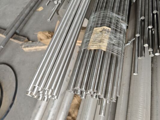 Bon prix Barre Inconel 713C UNS N07713 pour aubes directrices de turbine à gaz avec résistance à haute température et à la fluage en ligne