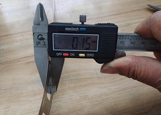 Bon prix Bande pure 0.15mm en métal de nickel de connexion de batterie 18650 en ligne